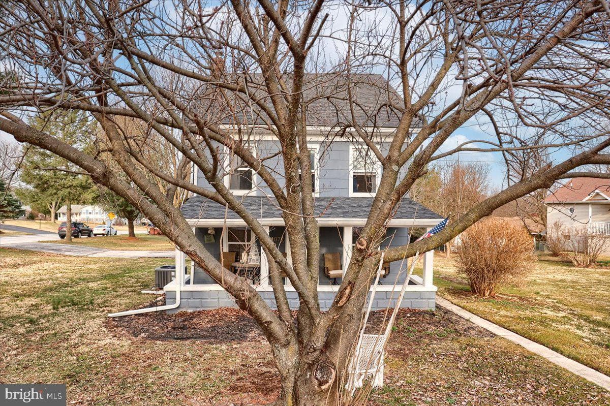 2071 Grandview Road photo 2