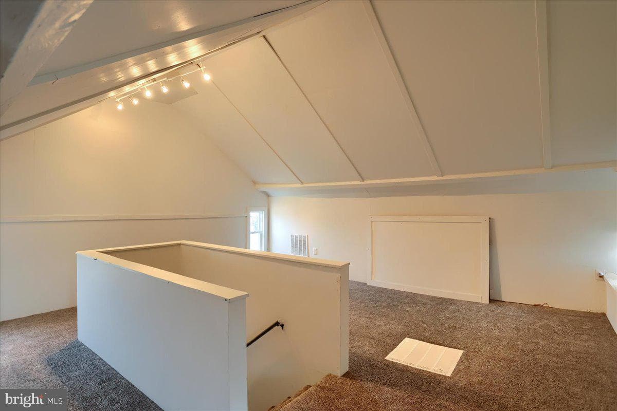 2071 Grandview Road photo 31