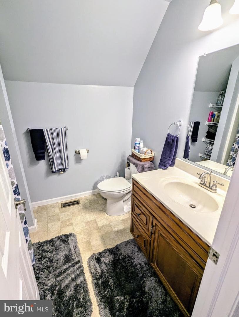 108 Heather Glen Drive photo 32