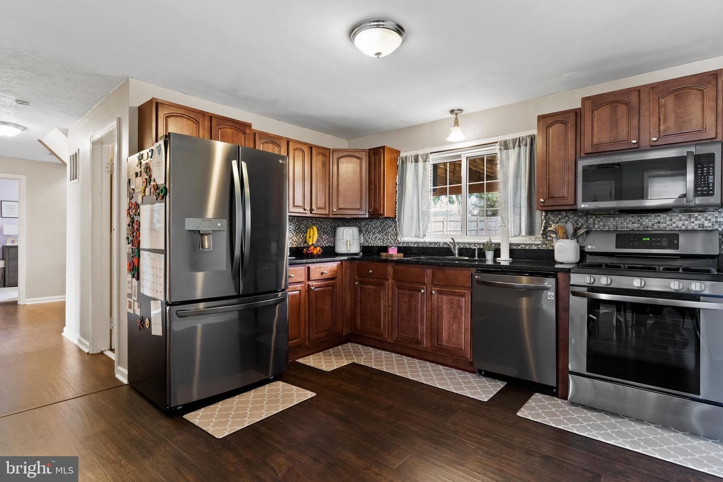 118 Fairview Avenue photo 8