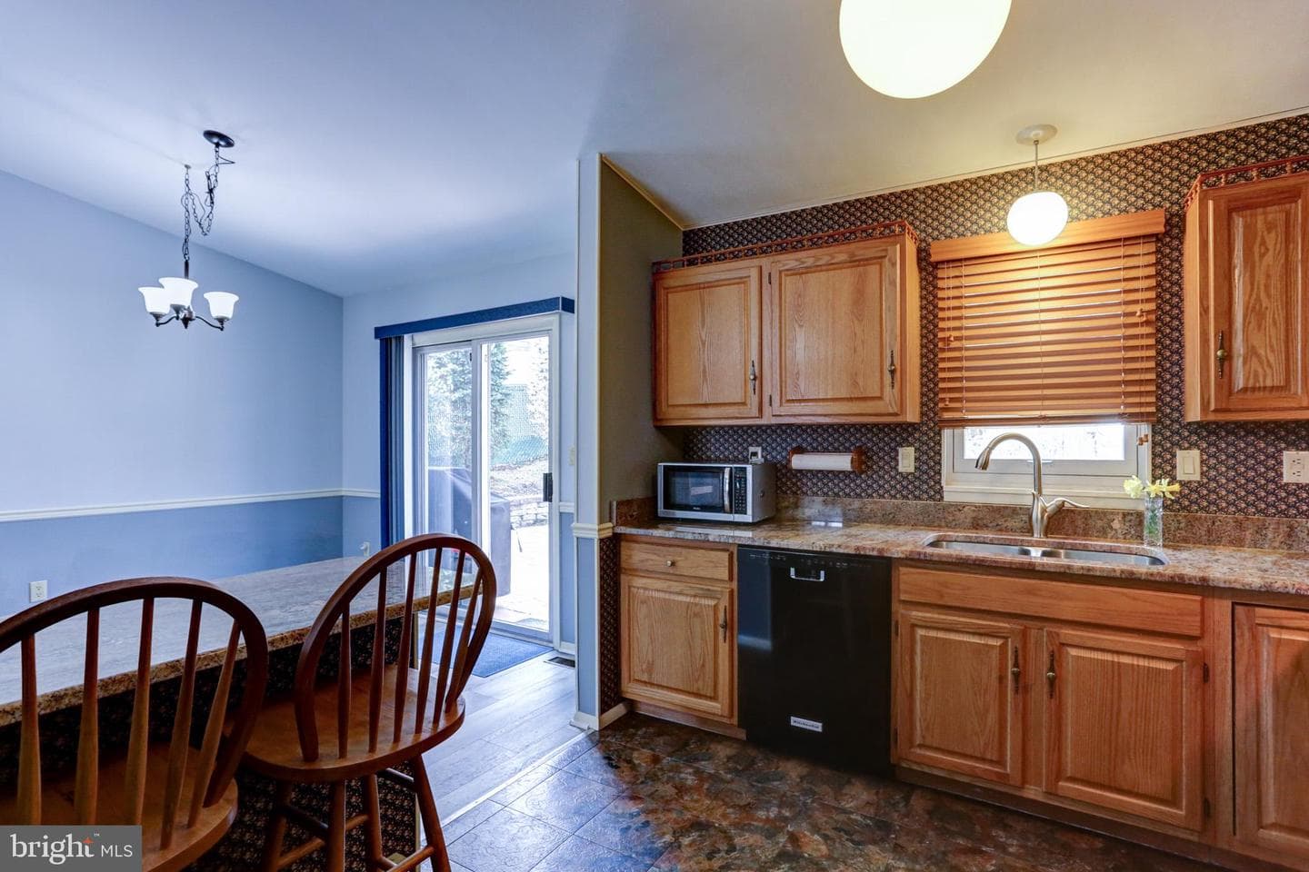 134 Pleasantview Terrace photo 6