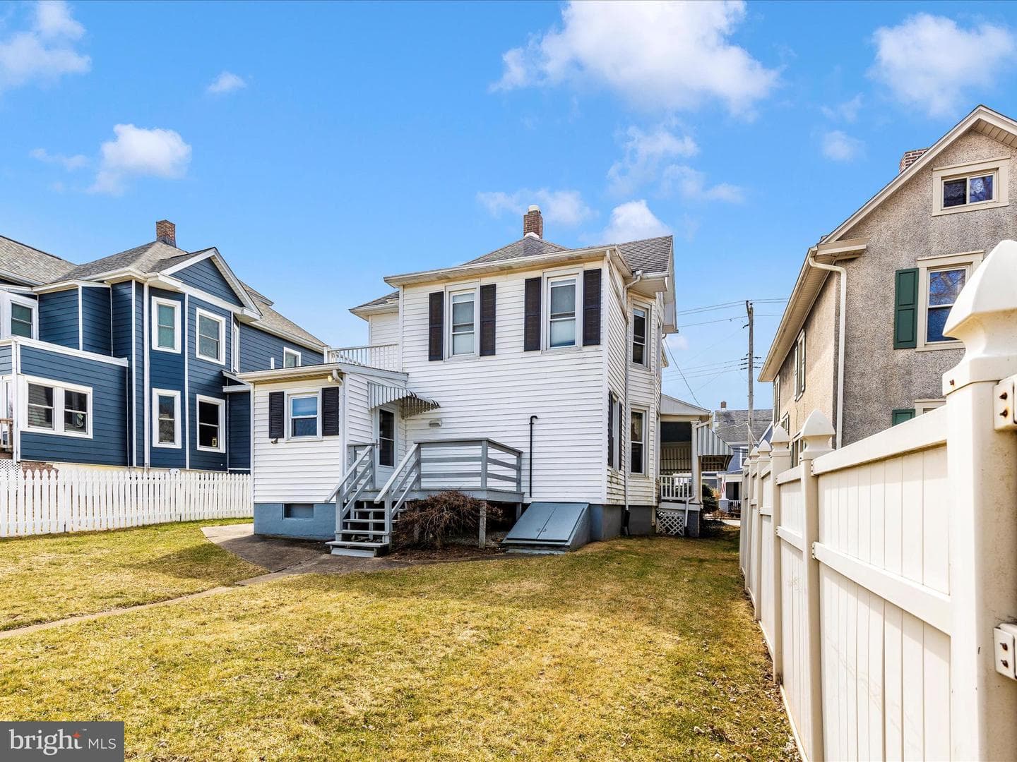 25 E Franklin Street photo 49