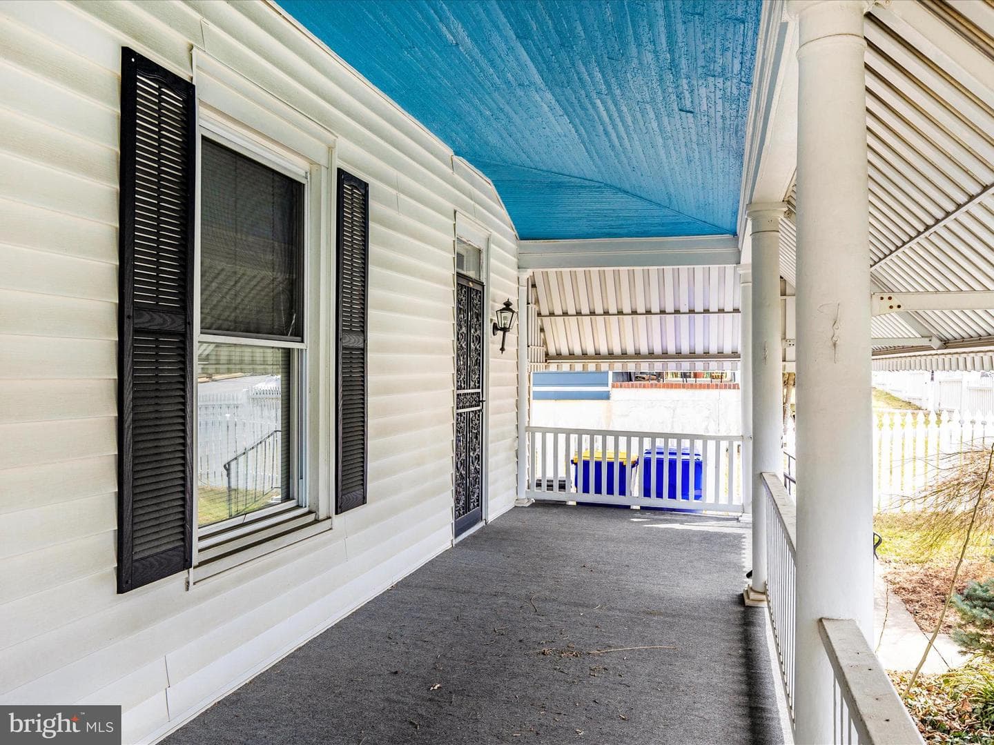 25 E Franklin Street photo 7