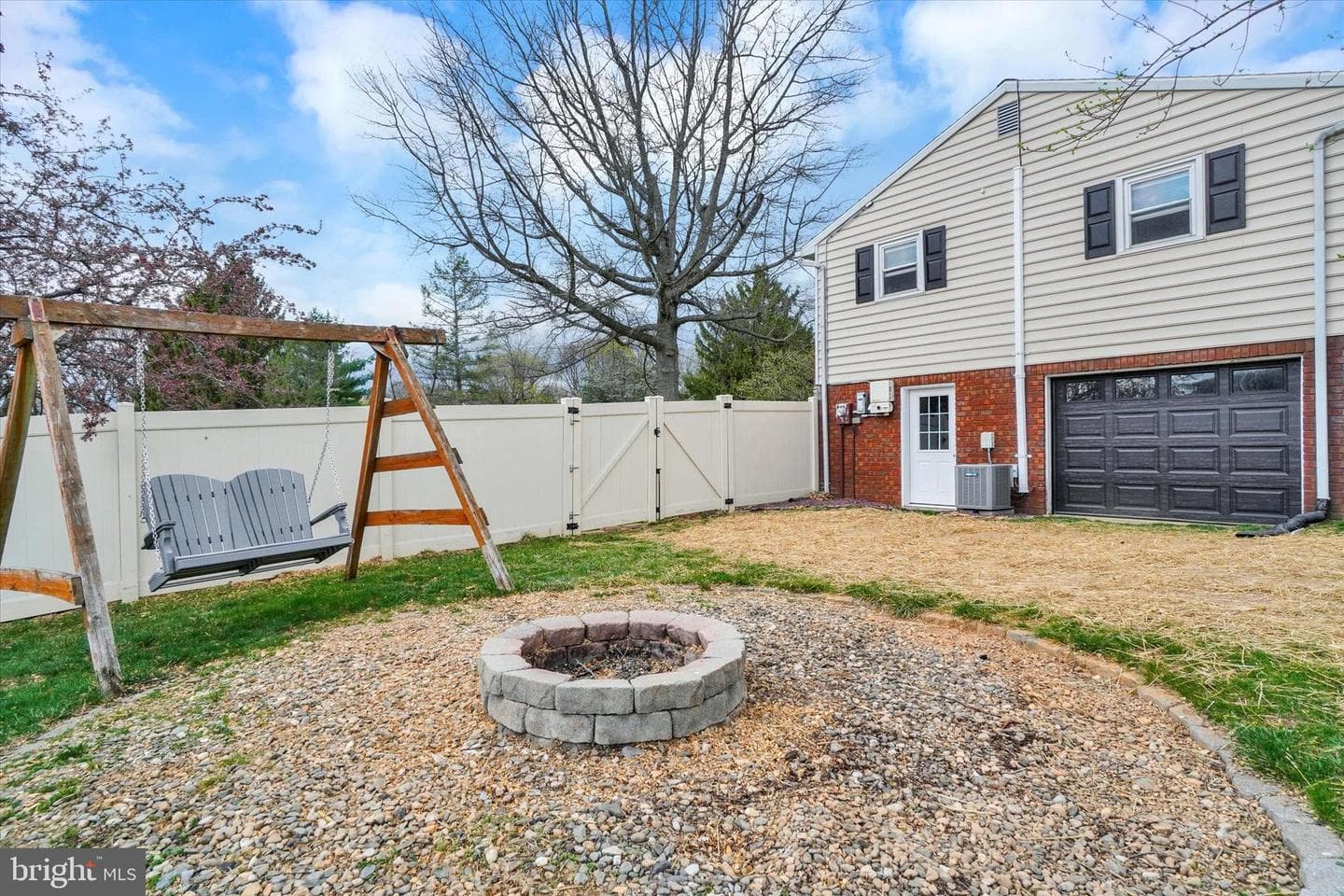 231 Kirsta Lane photo 26
