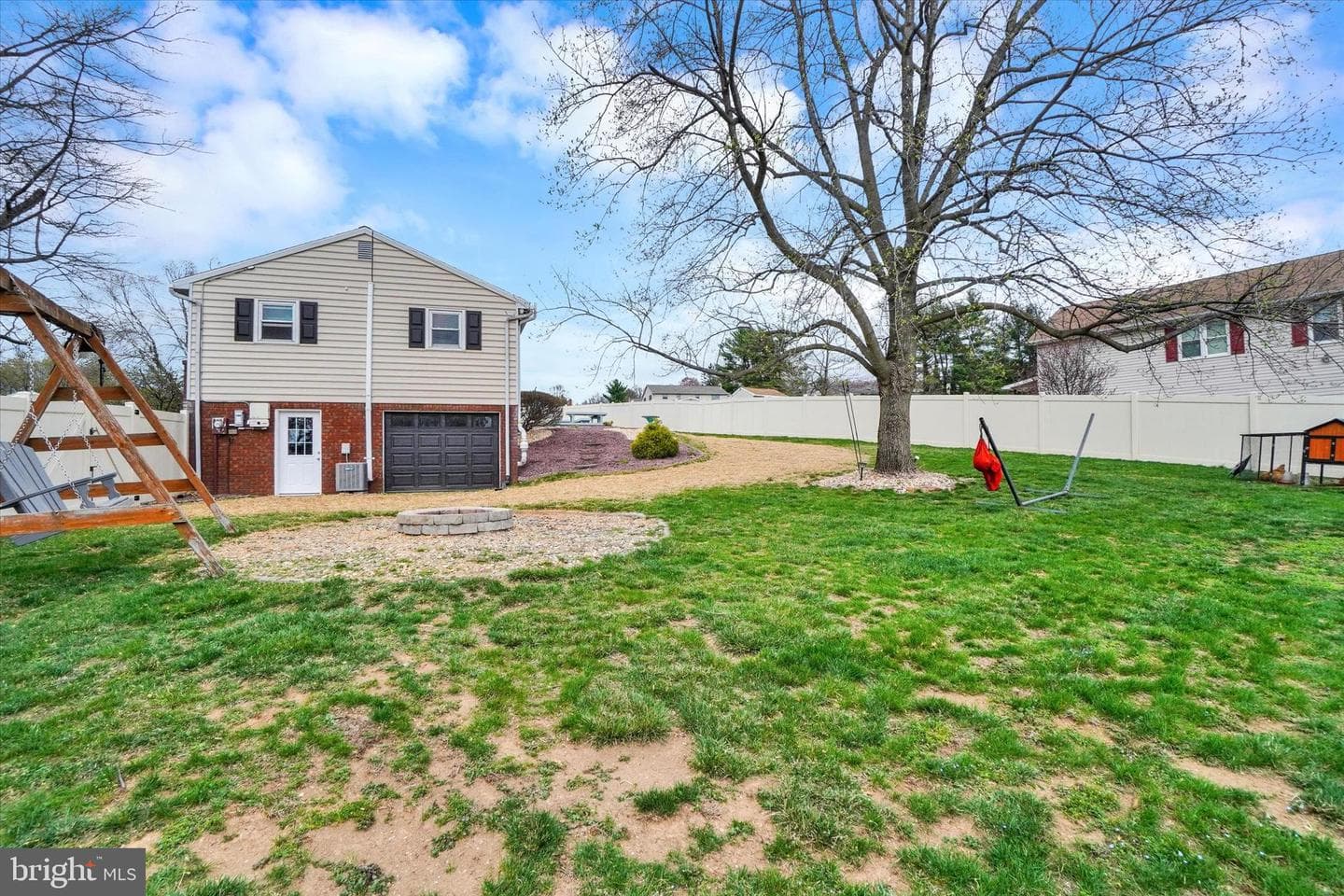 231 Kirsta Lane photo 28