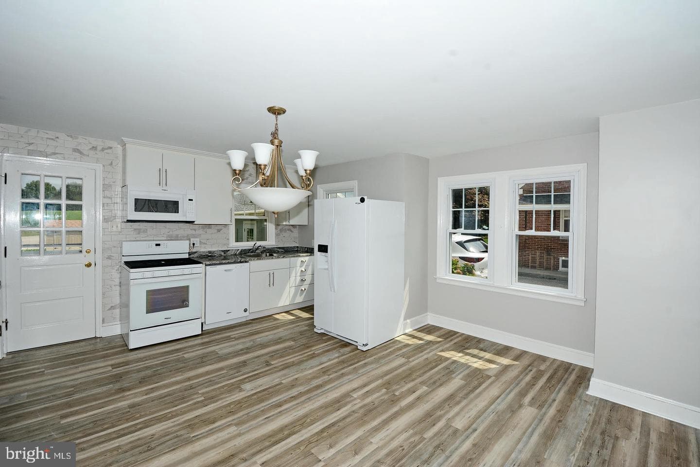 1437 Seven Valleys Road photo 11
