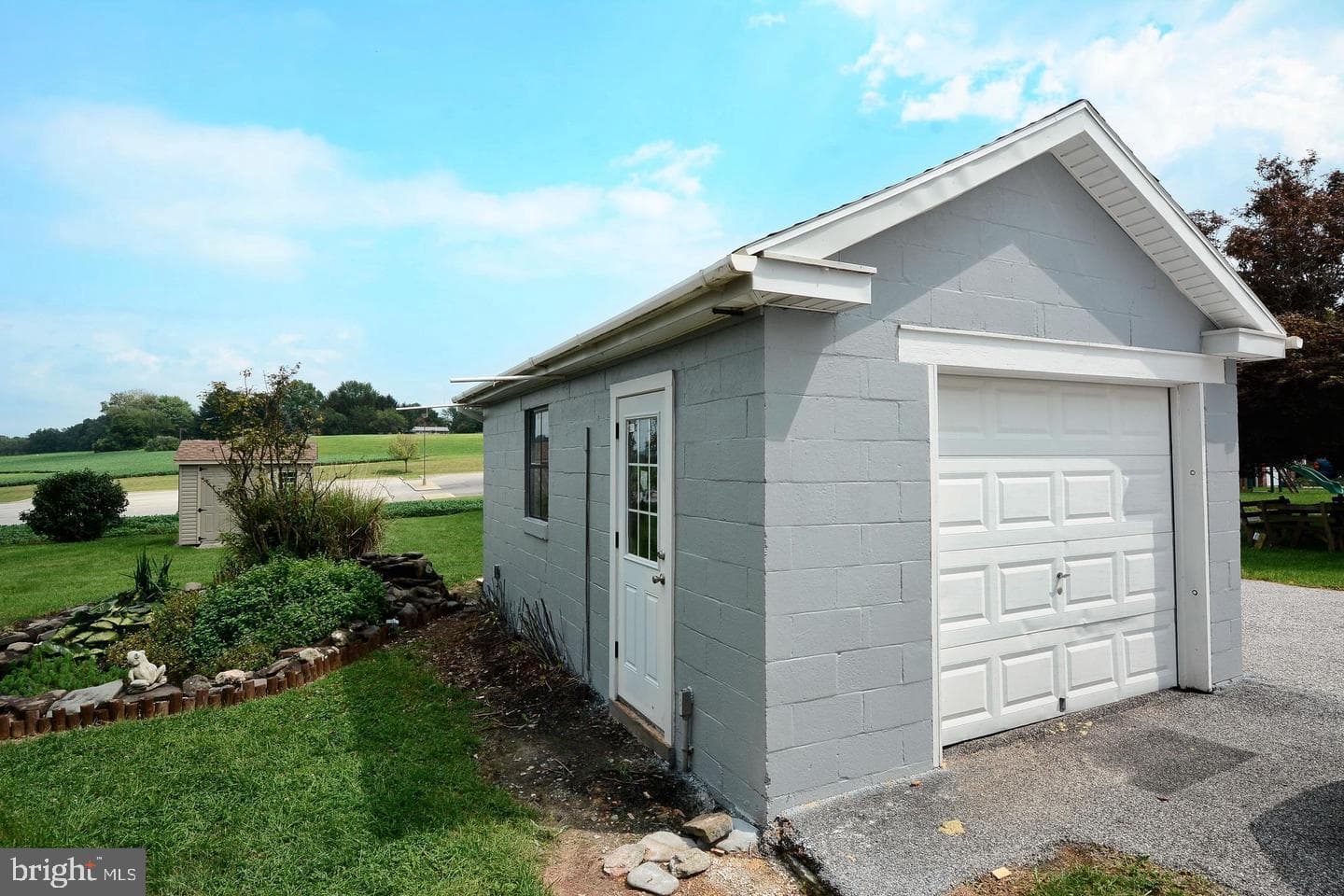 1437 Seven Valleys Road photo 29