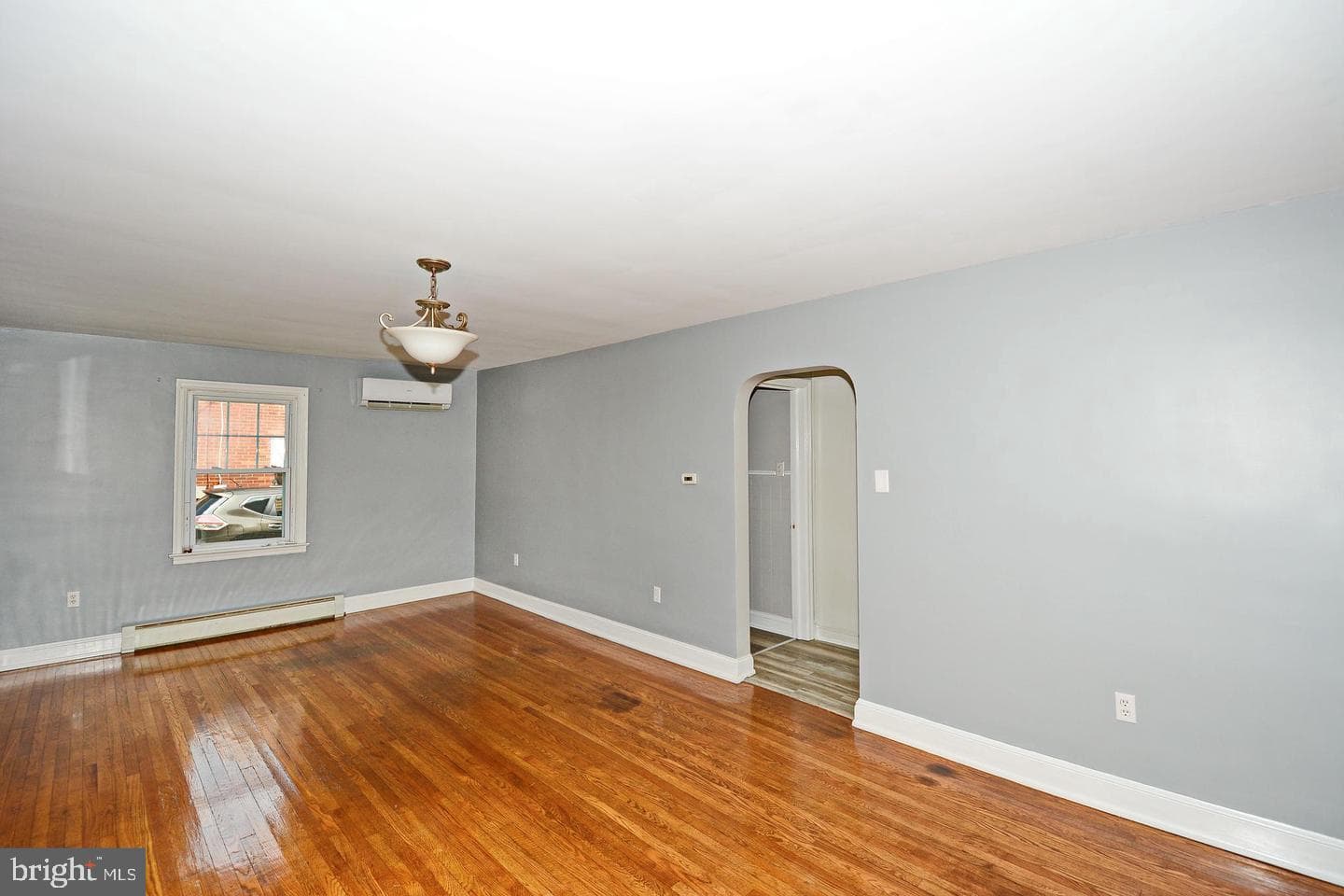 1437 Seven Valleys Road photo 6