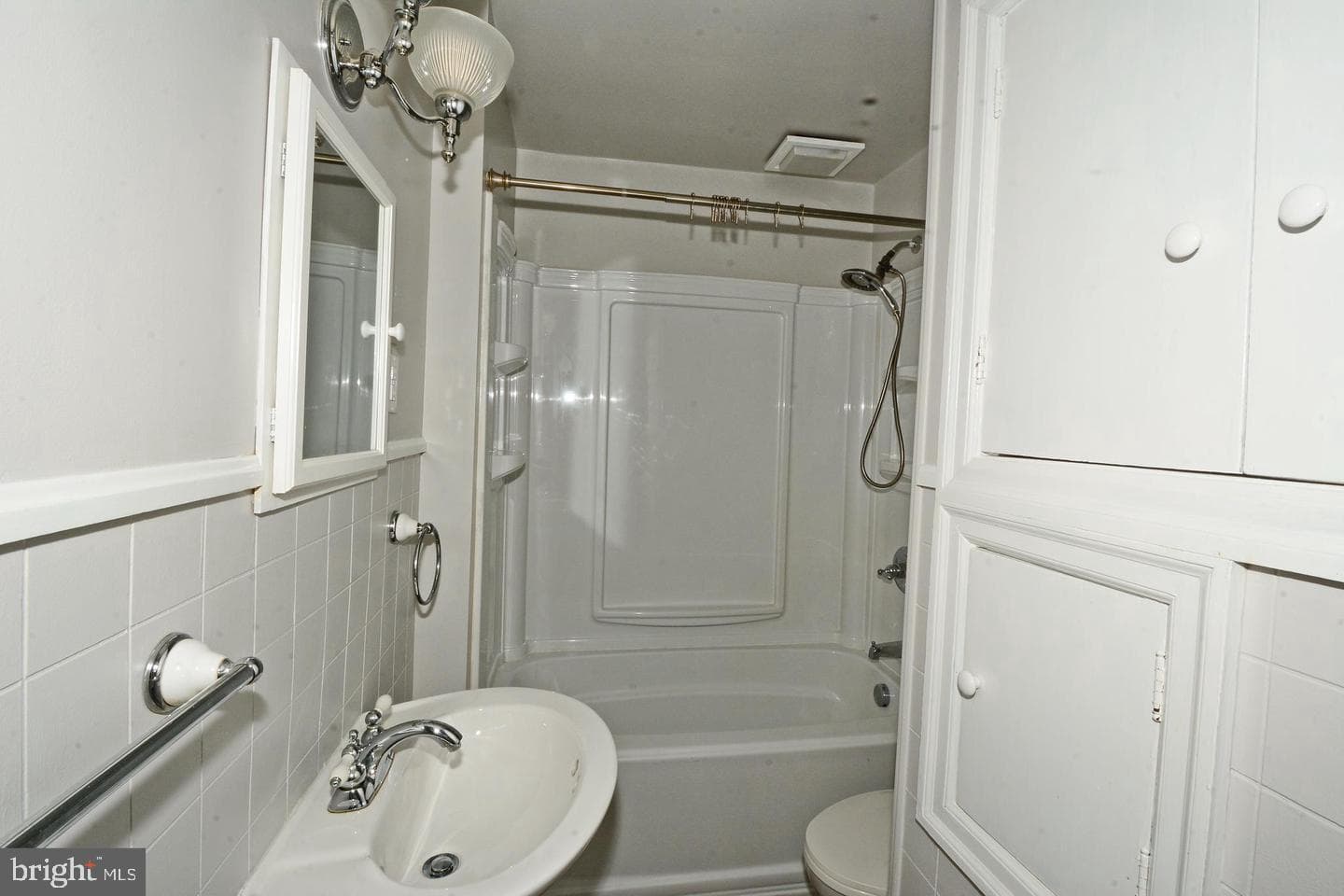 1437 Seven Valleys Road photo 8