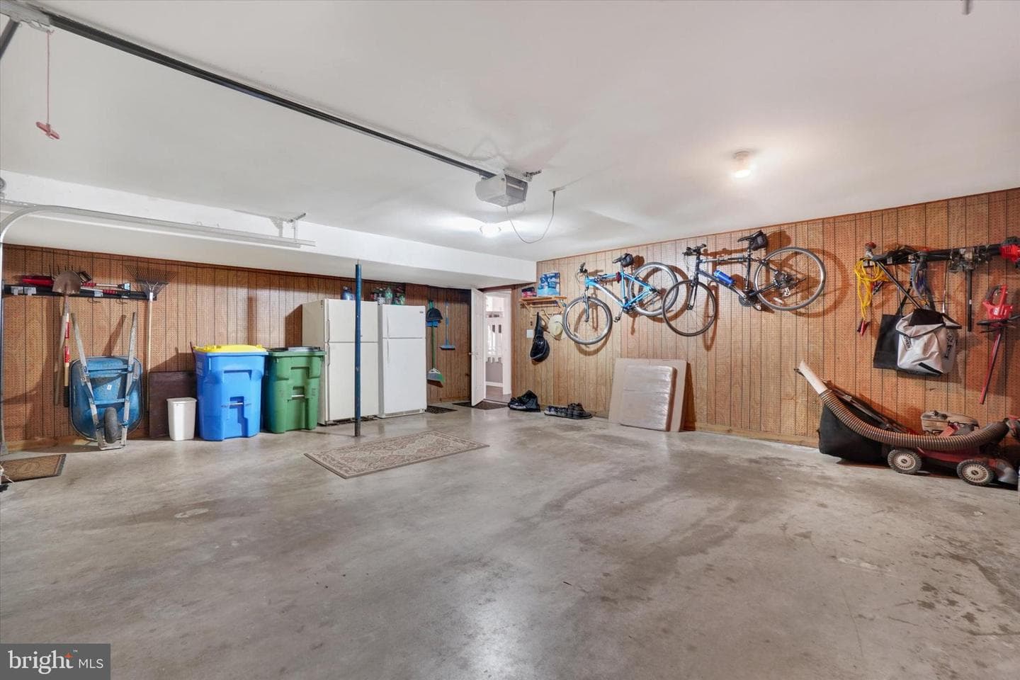 660 Marlow Drive photo 45