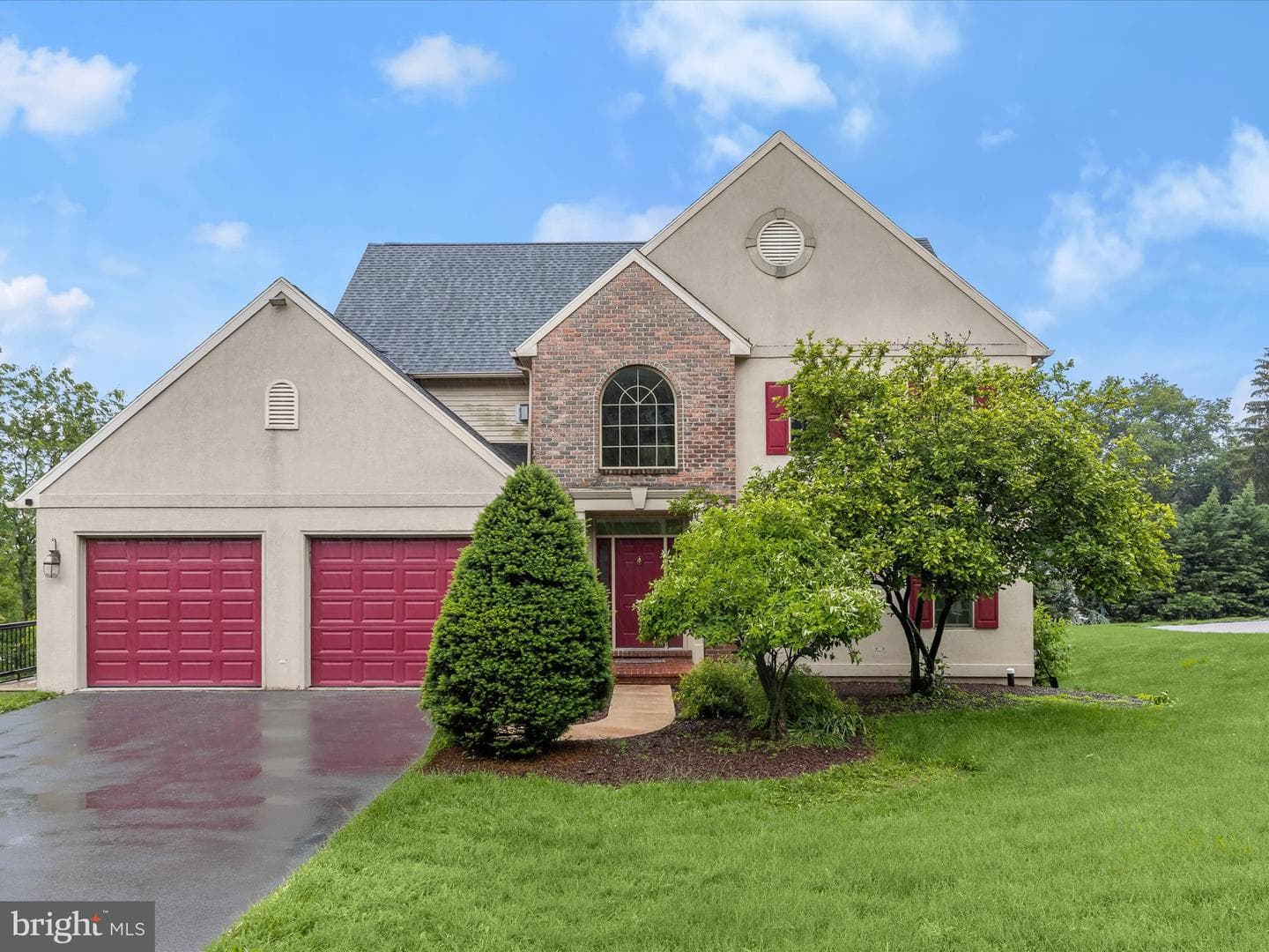 1020 Woodridge Road photo 1
