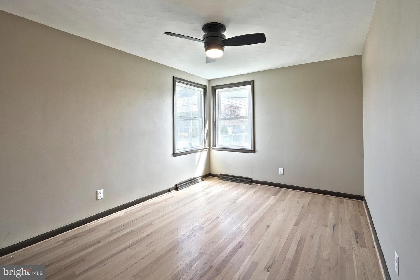 2740 Clearbrook Boulevard photo 26