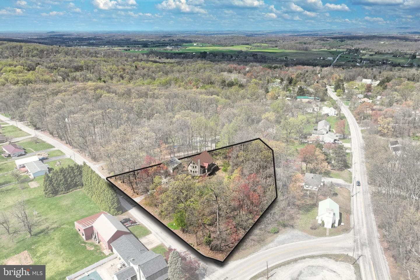 3405 Colonial Road photo 3