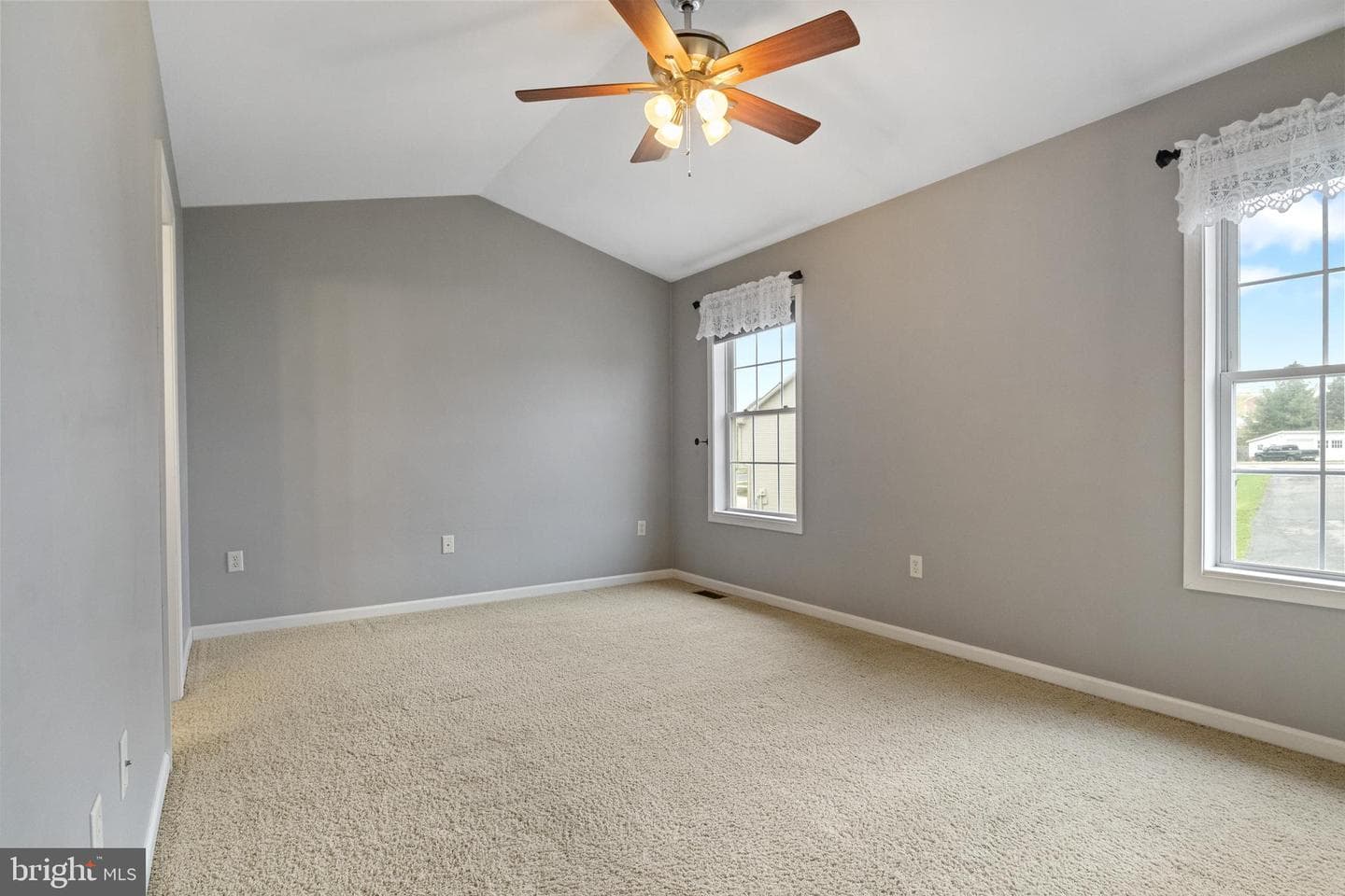 207 Autumn Woods Court photo 22
