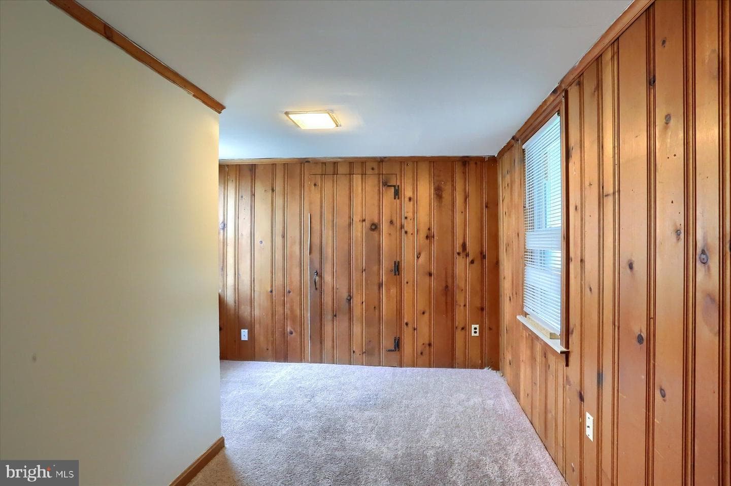 107 W Front Street photo 16