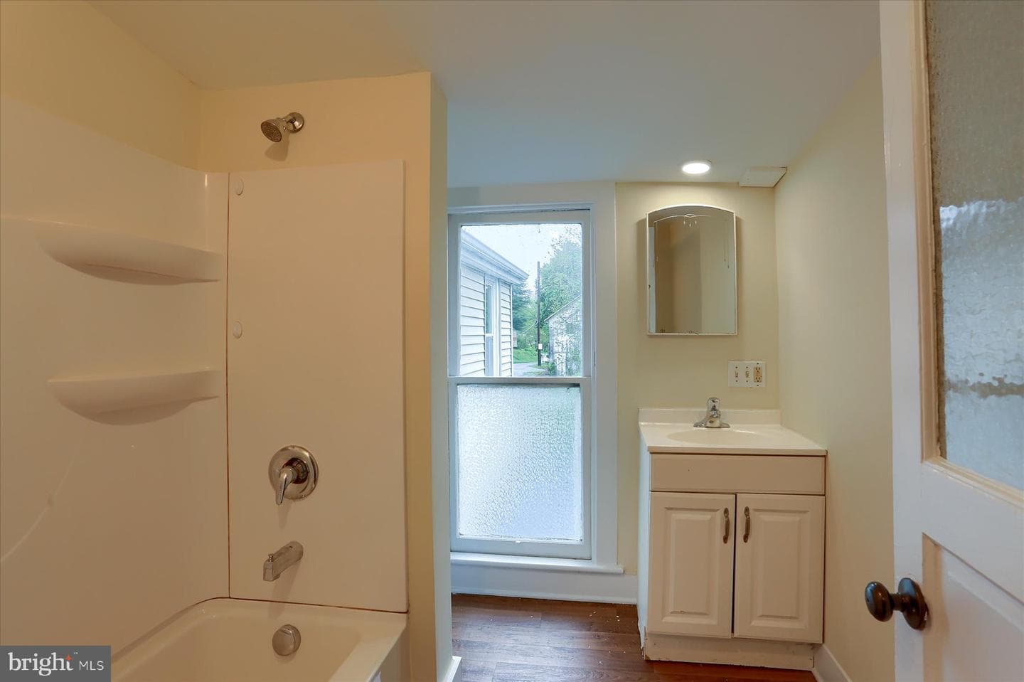 107 W Front Street photo 30
