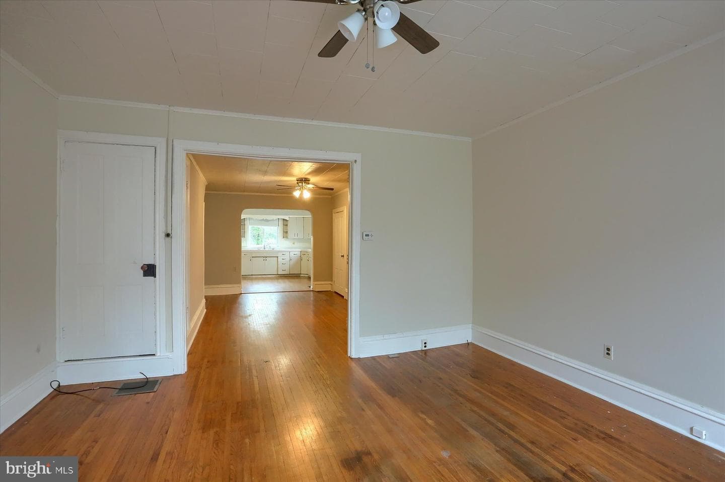 107 W Front Street photo 4