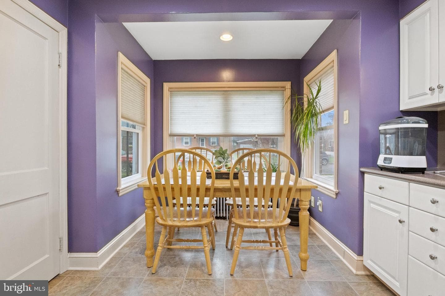 2034 Stanton Street photo 5