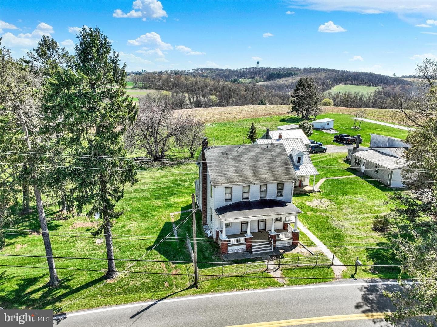 2939 Ironstone Hill Road photo 2