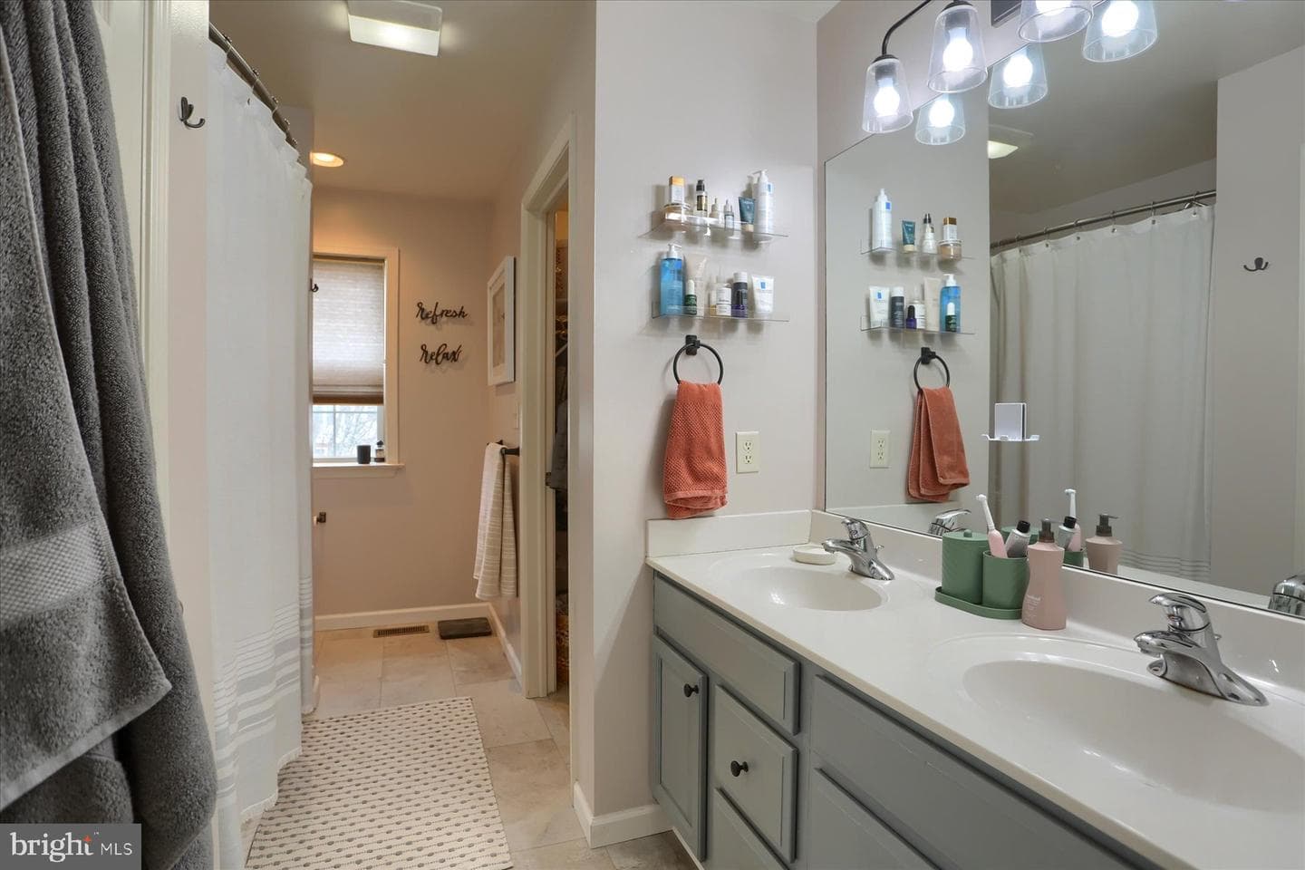 110 Hollow Lane photo 15