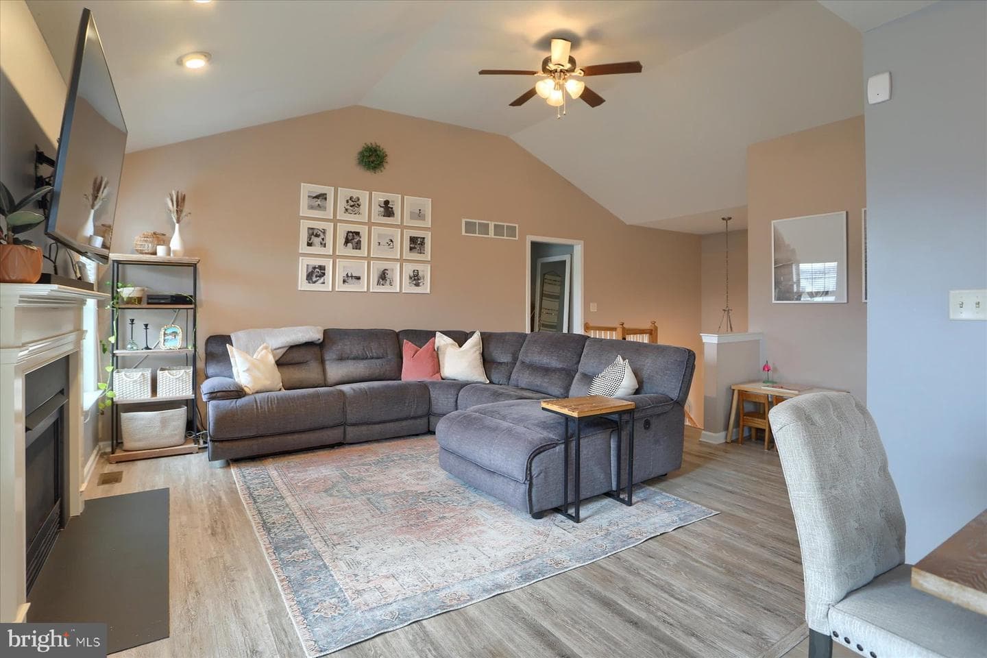 110 Hollow Lane photo 4