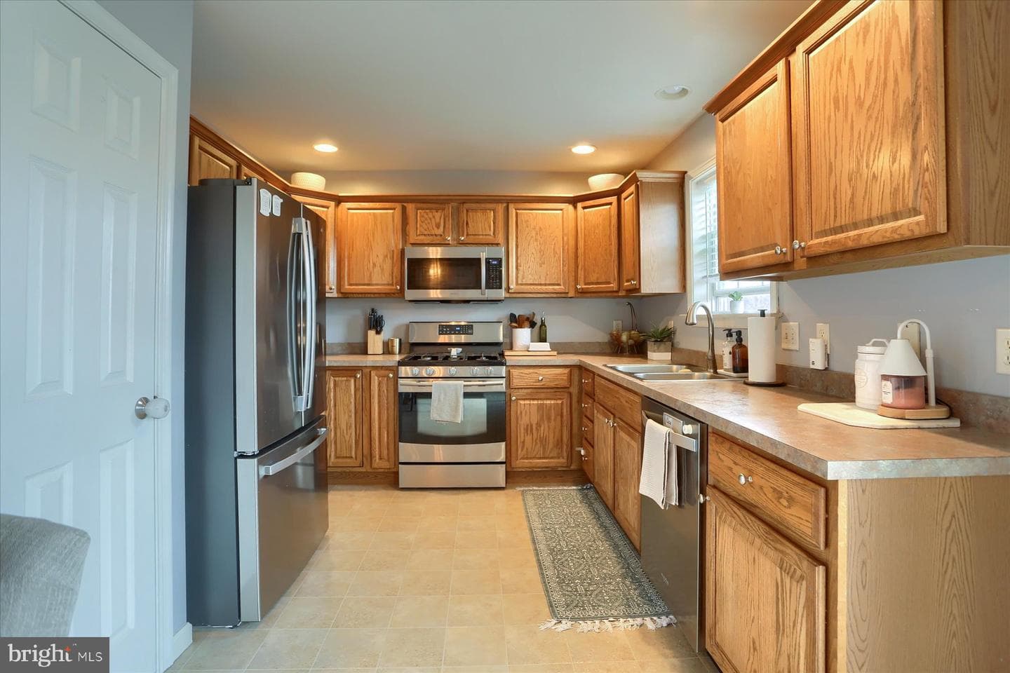 110 Hollow Lane photo 9