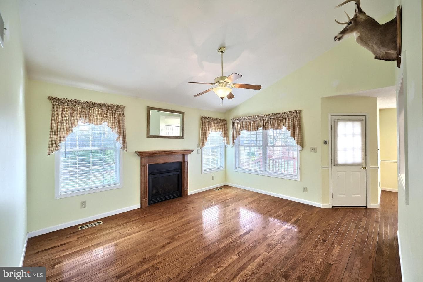 3691 Hobart Road photo 5