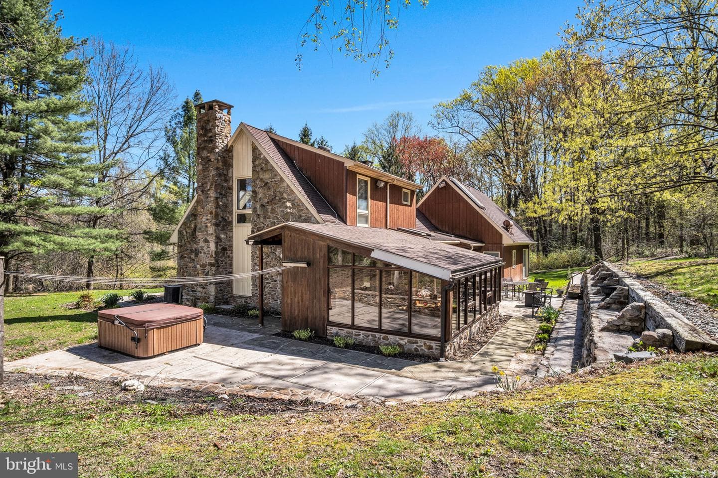 271 Summit Drive photo 44