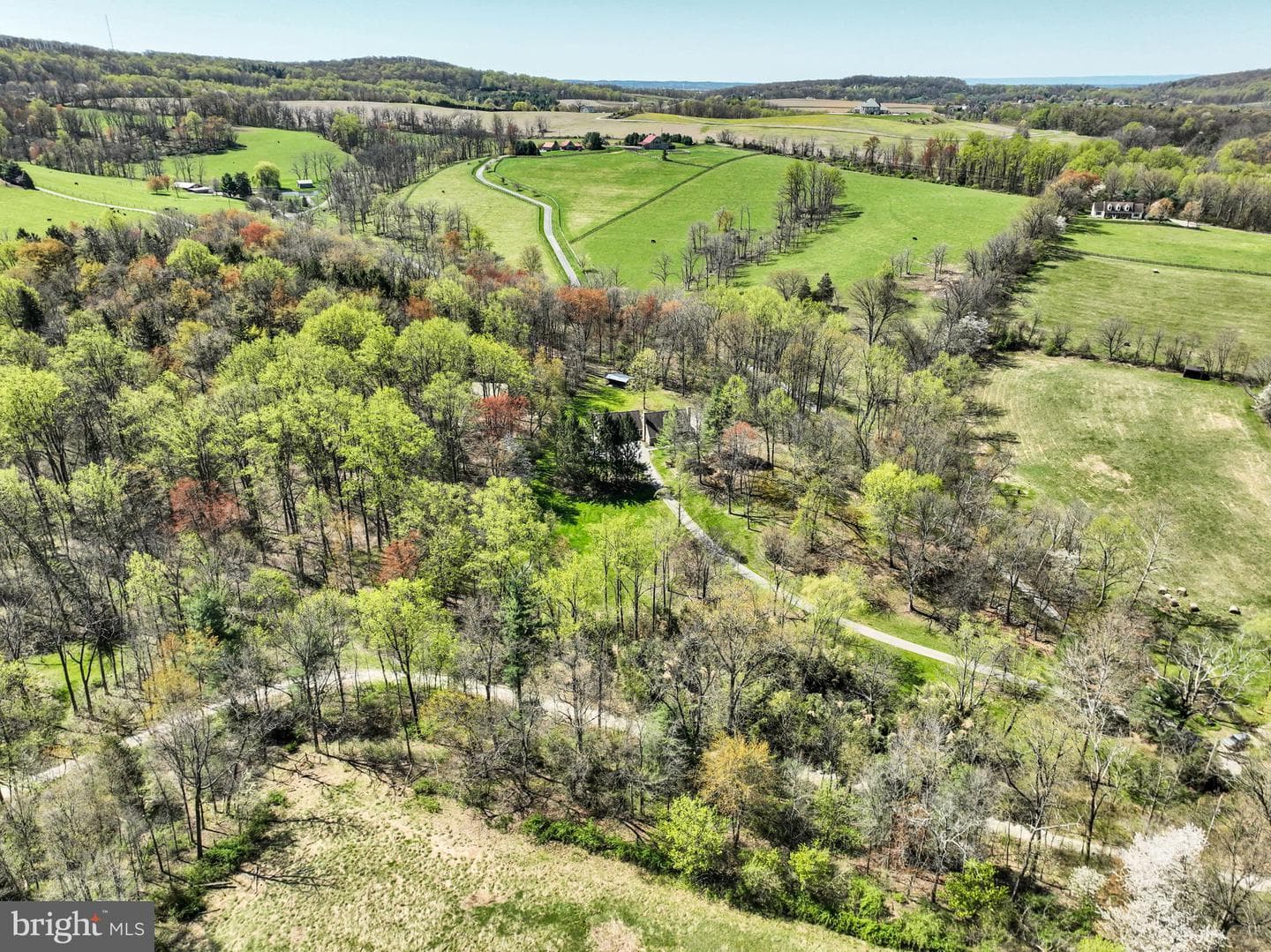 271 Summit Drive photo 69