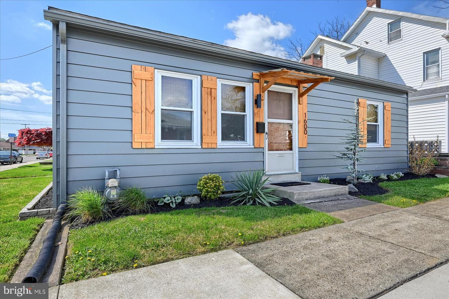 1600 Stanton Street photo 1