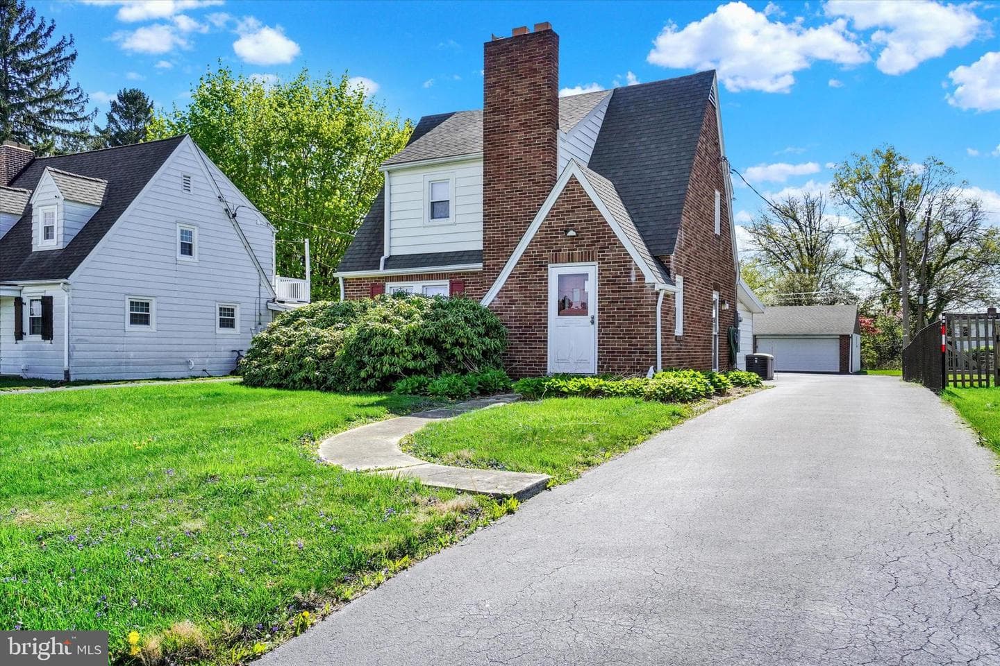 428 Edgehill Road photo 2