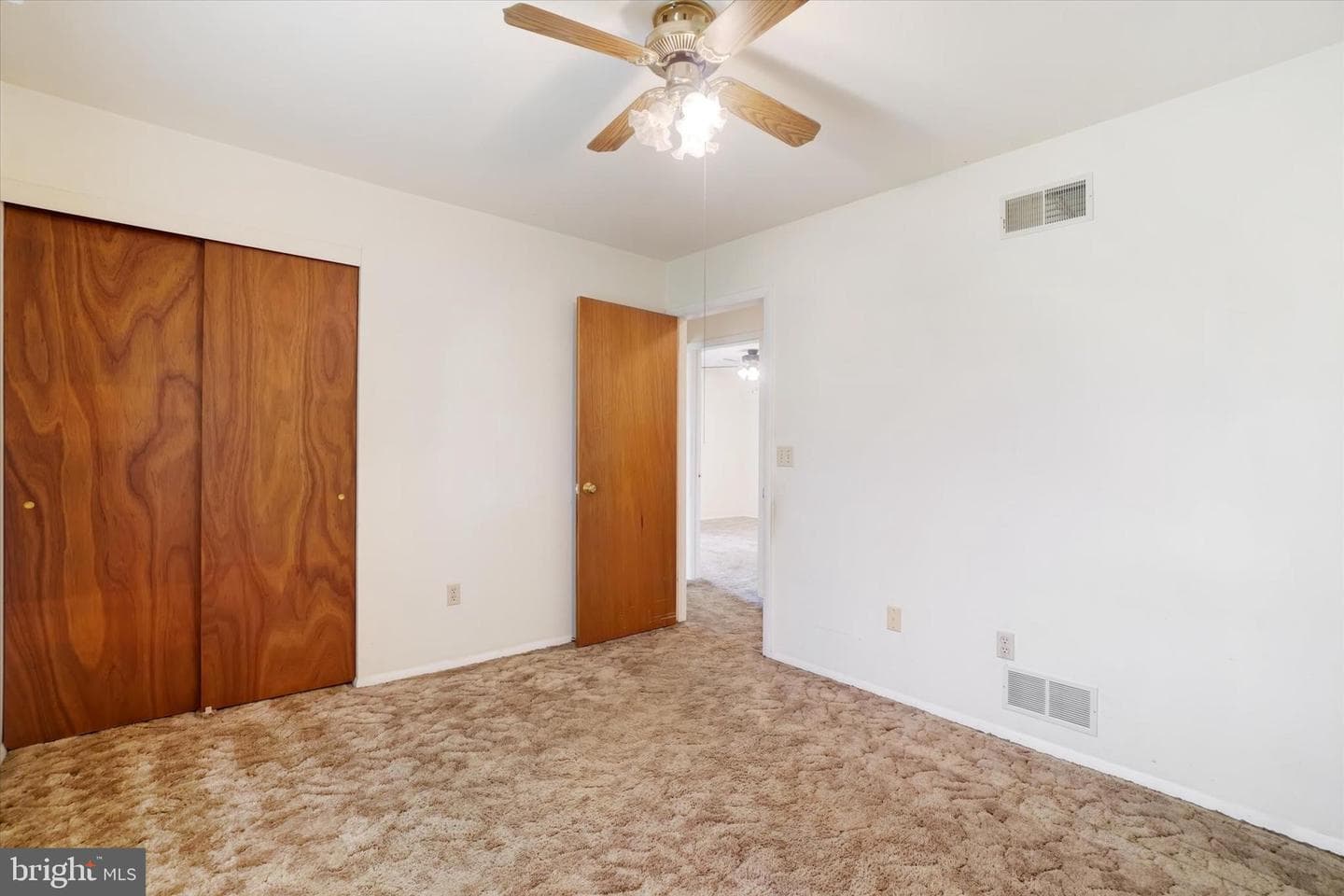 237 Cloverlane Drive photo 19