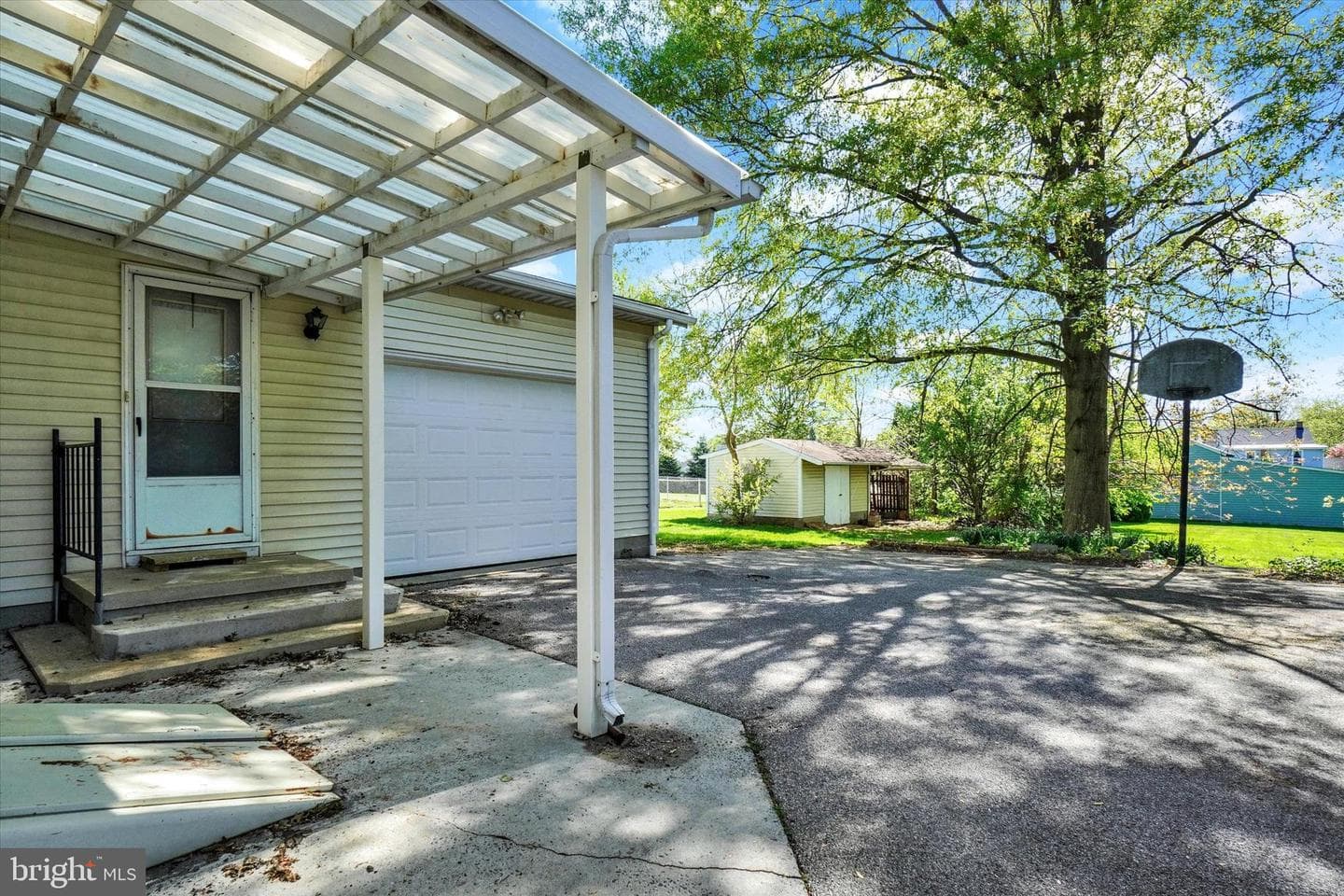 237 Cloverlane Drive photo 21