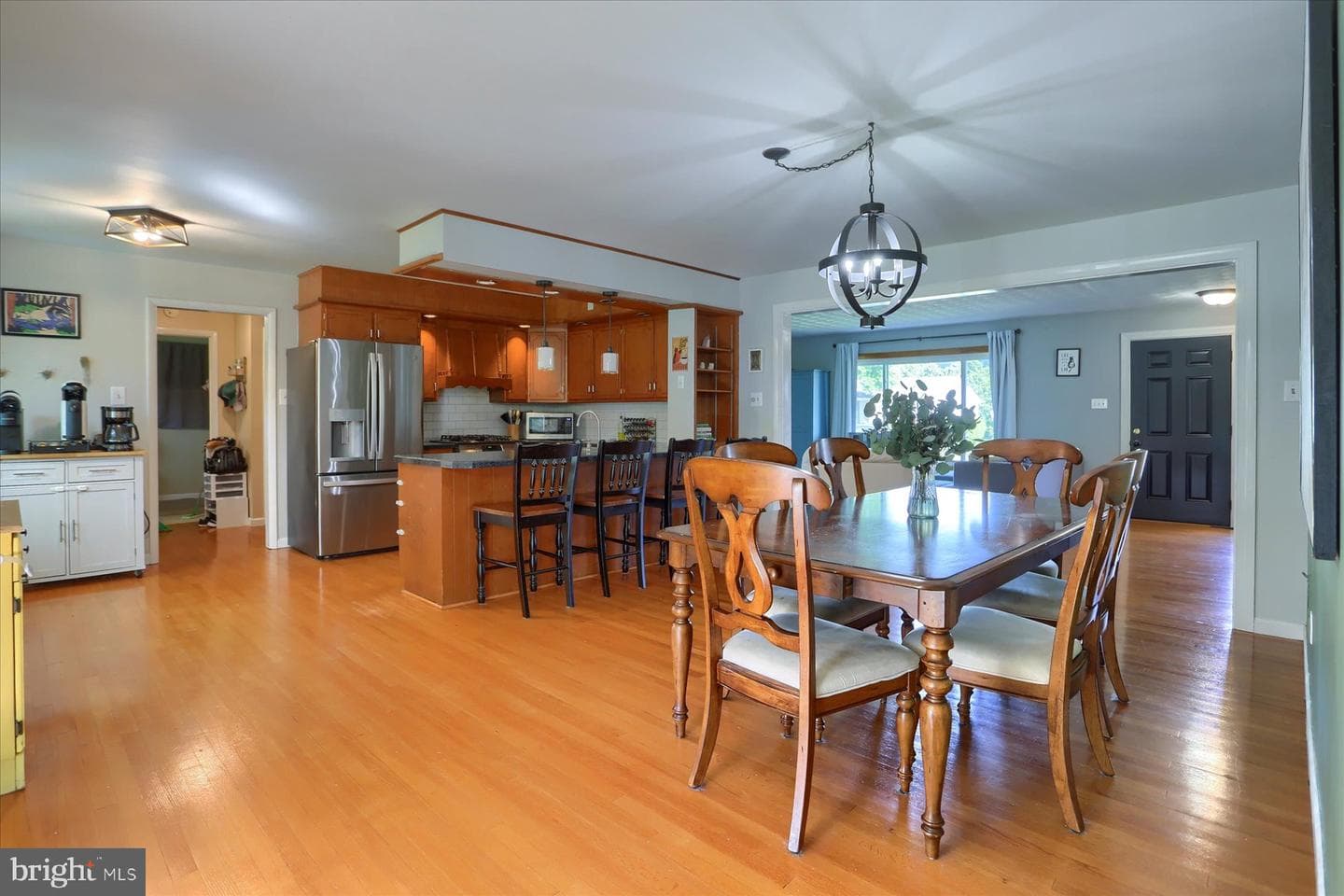 202 Hillcrest Drive photo 6