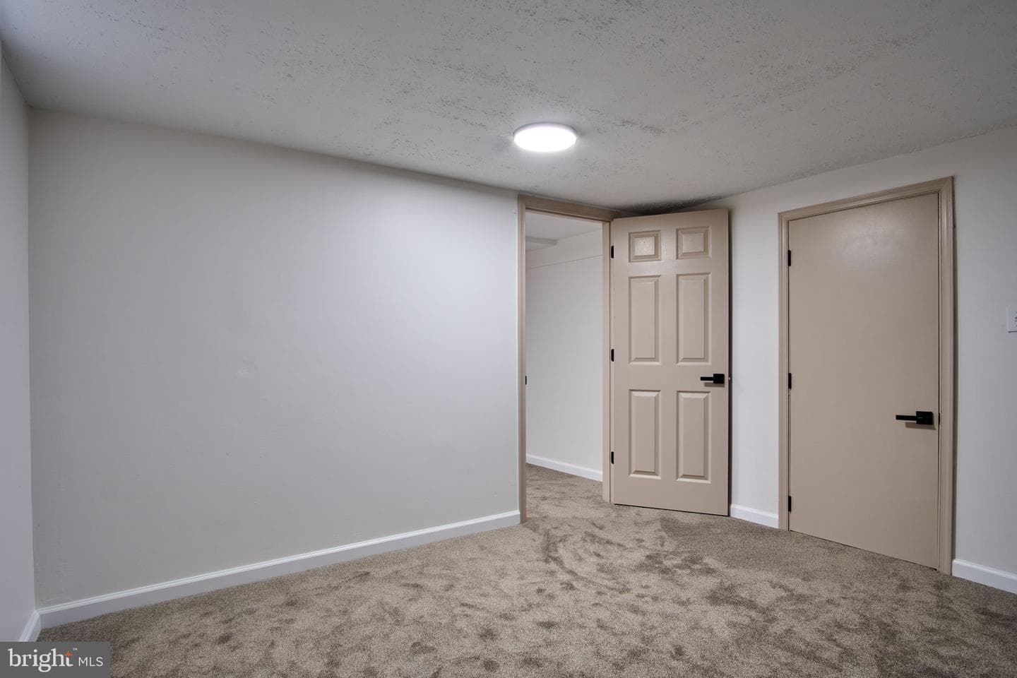 522 Hammond Avenue photo 20