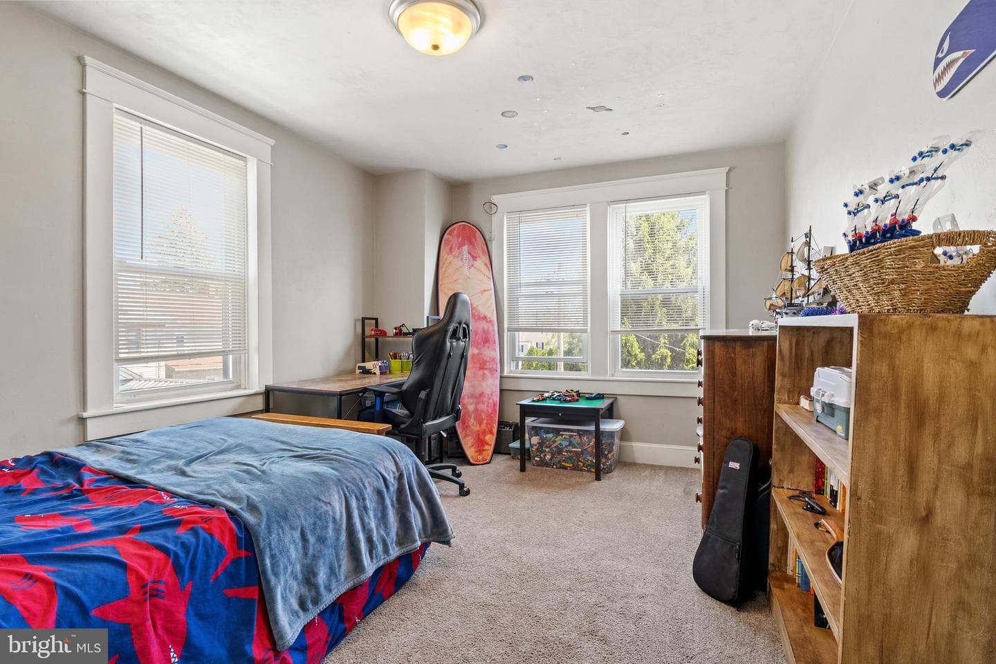551 E Walnut Street photo 19