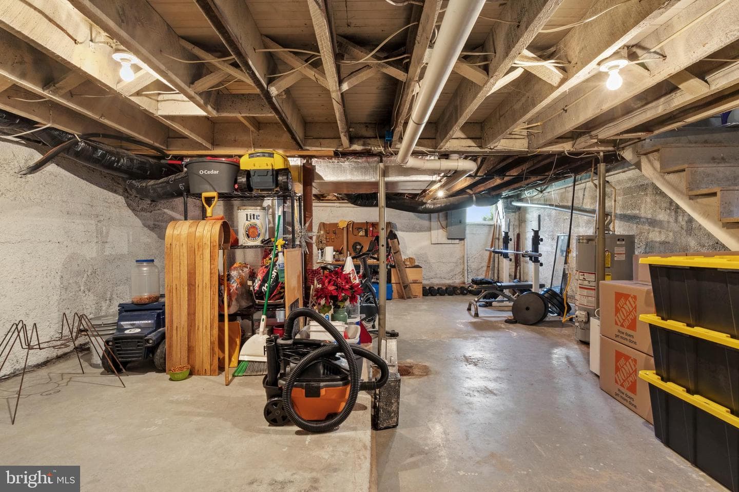 551 E Walnut Street photo 24
