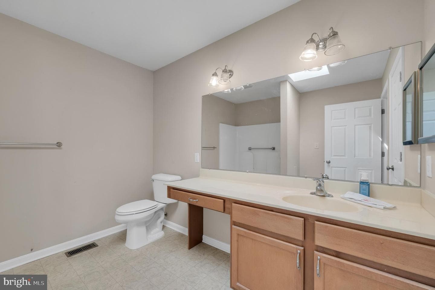 735 Washington Avenue photo 21