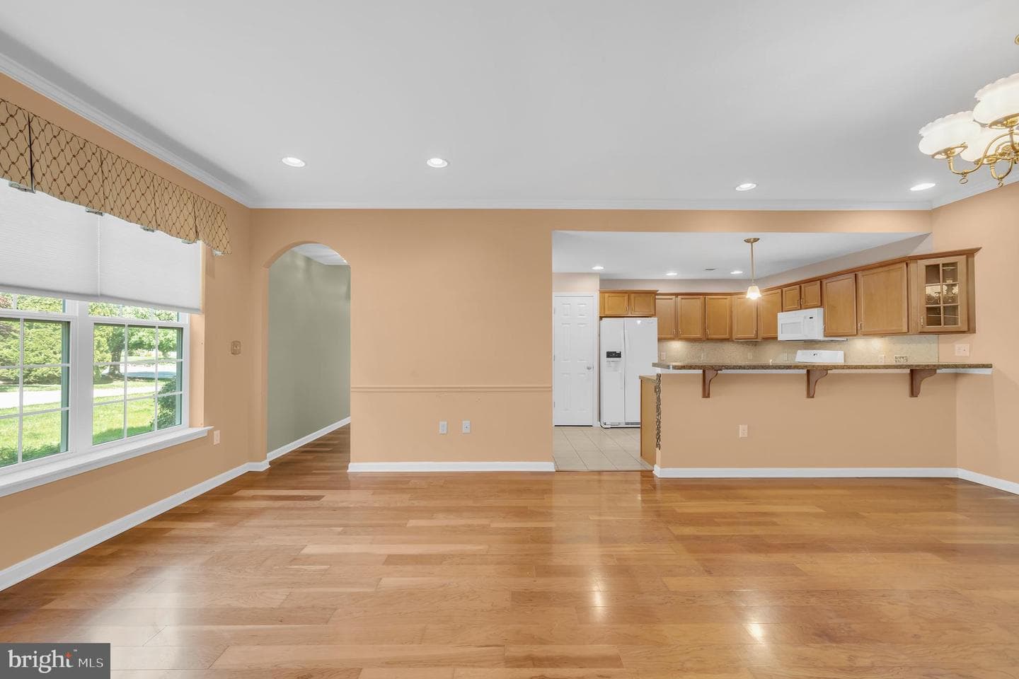 735 Washington Avenue photo 4