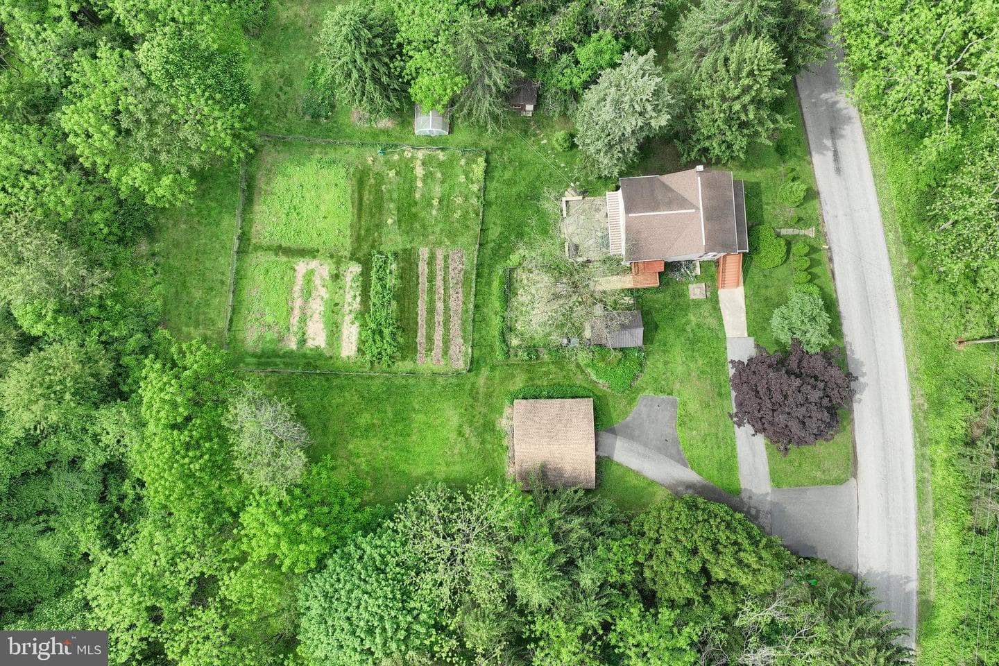 15342 Country Club Road photo 2