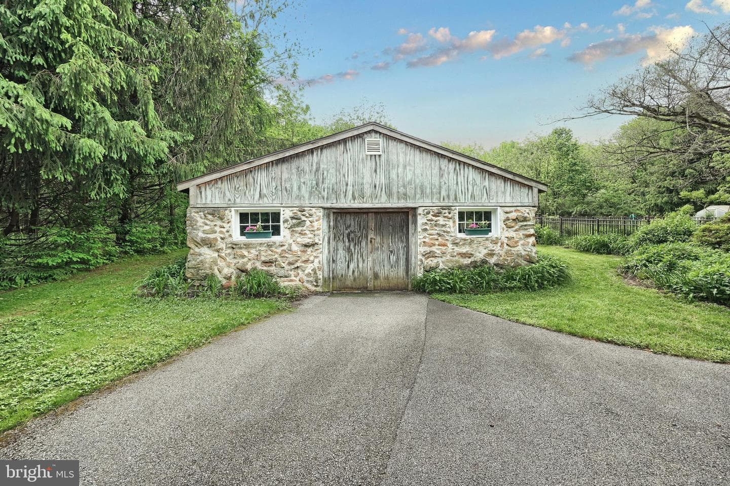 15342 Country Club Road photo 46