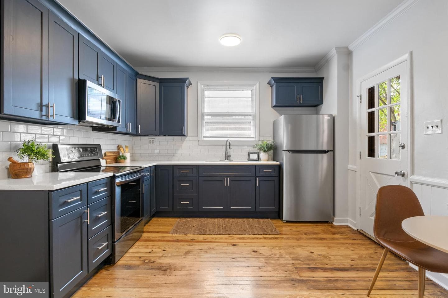 240 W Philadelphia Street photo 3