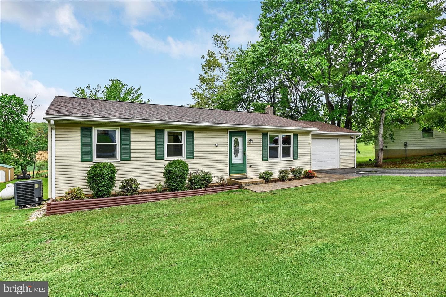 3015 Acorn Lane photo 35