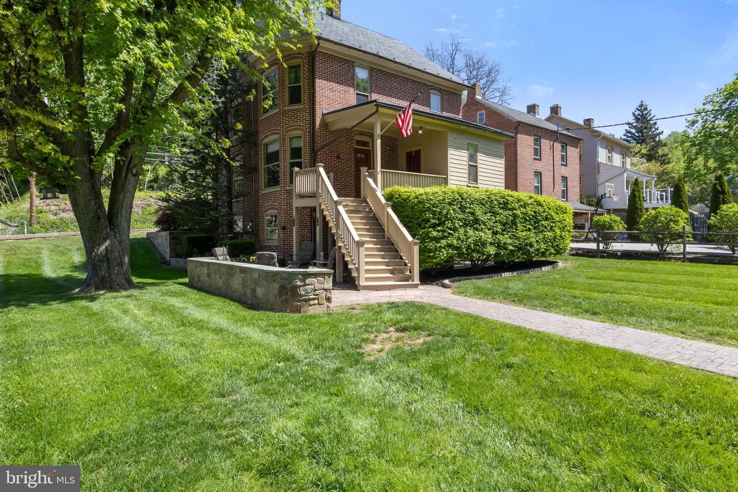 30 E Main Street photo 46