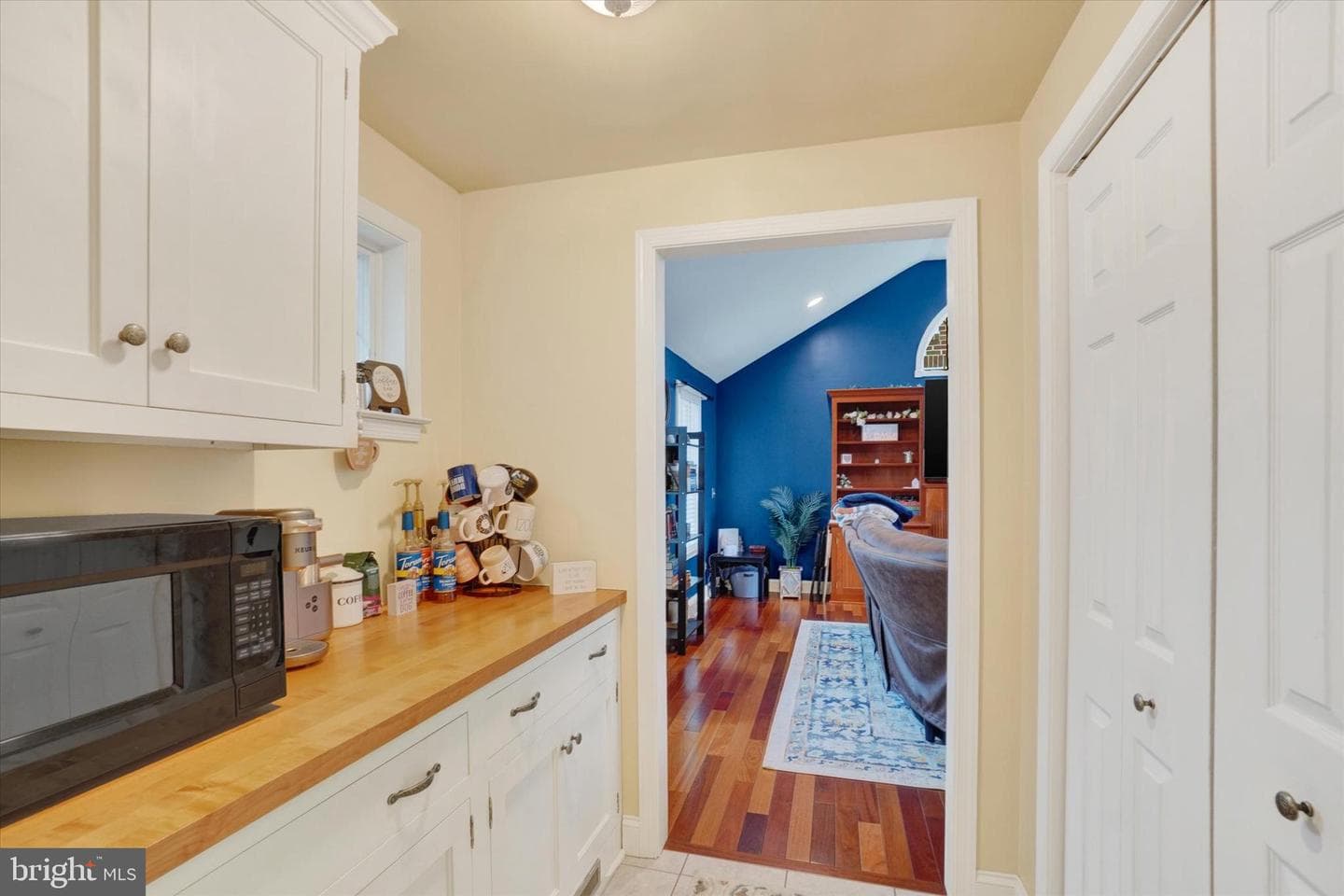 3070 W Market Street photo 11