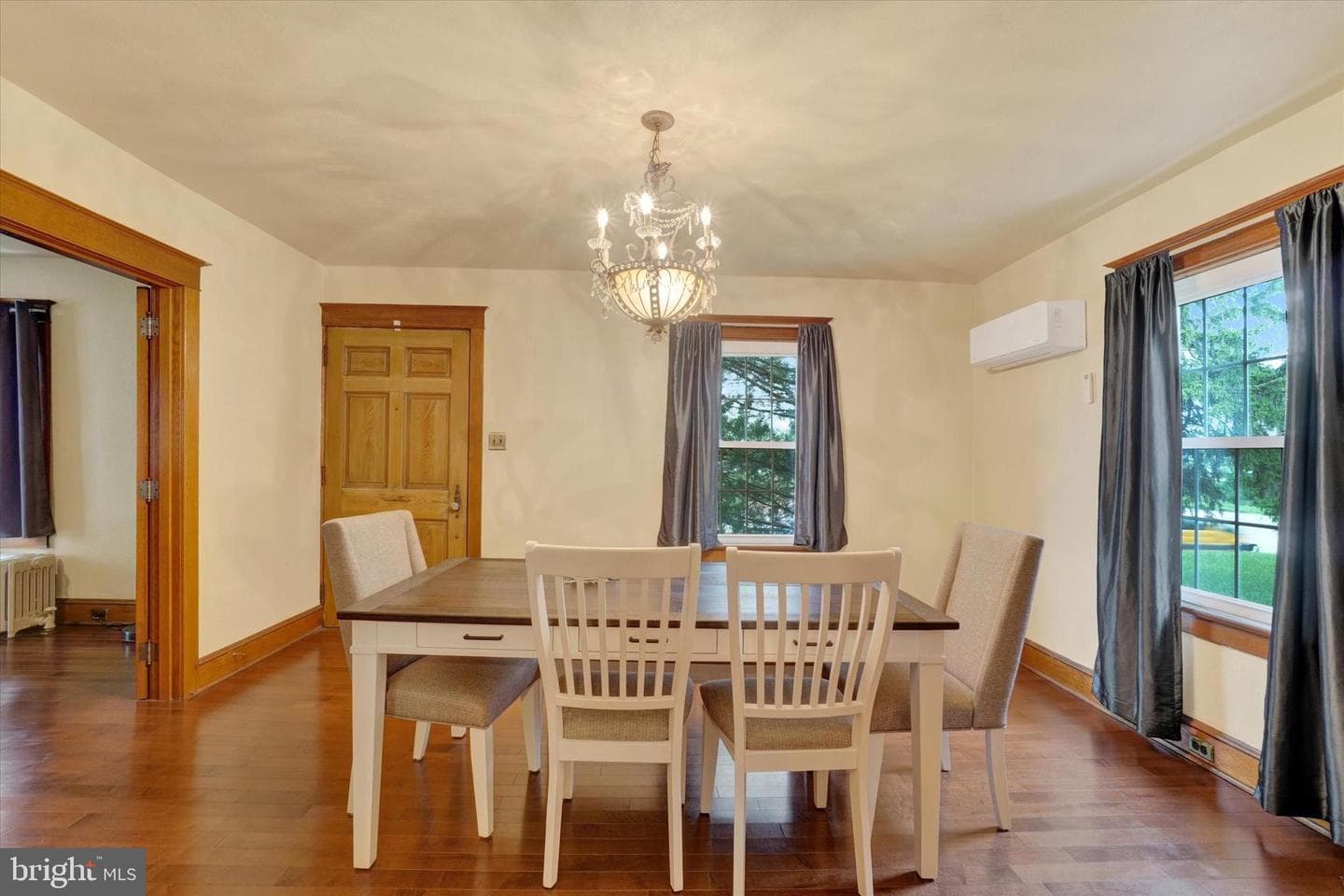 3070 W Market Street photo 4