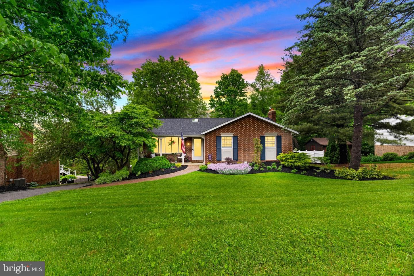 29 Farmington Drive photo 1