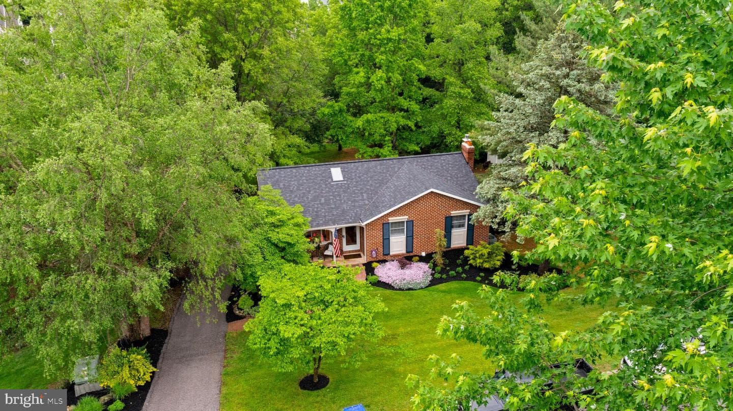 29 Farmington Drive photo 10