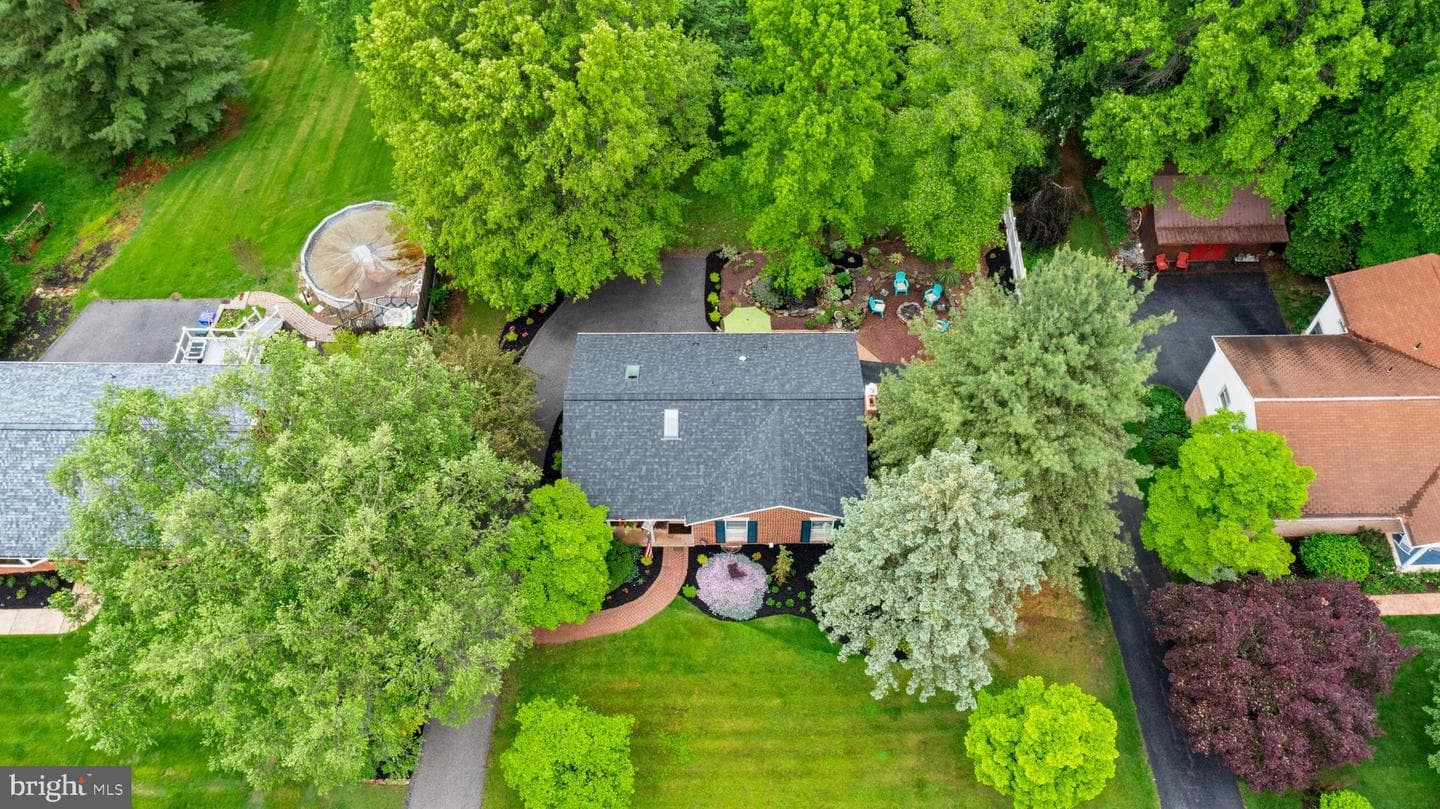 29 Farmington Drive photo 3