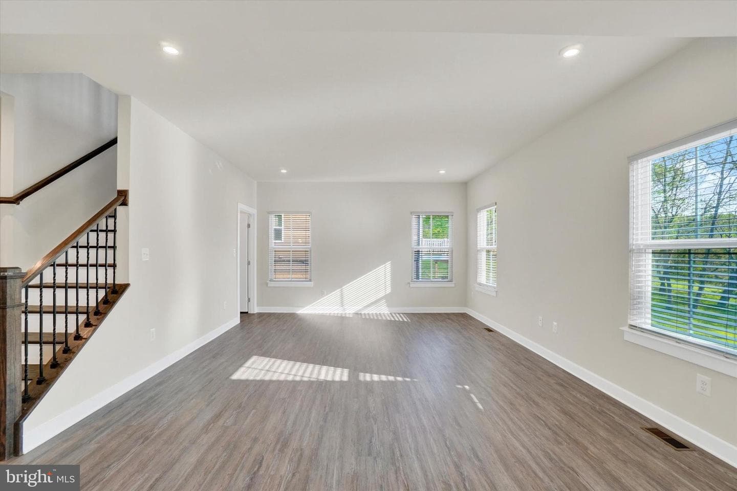 66 Lady Harrington Drive photo 12
